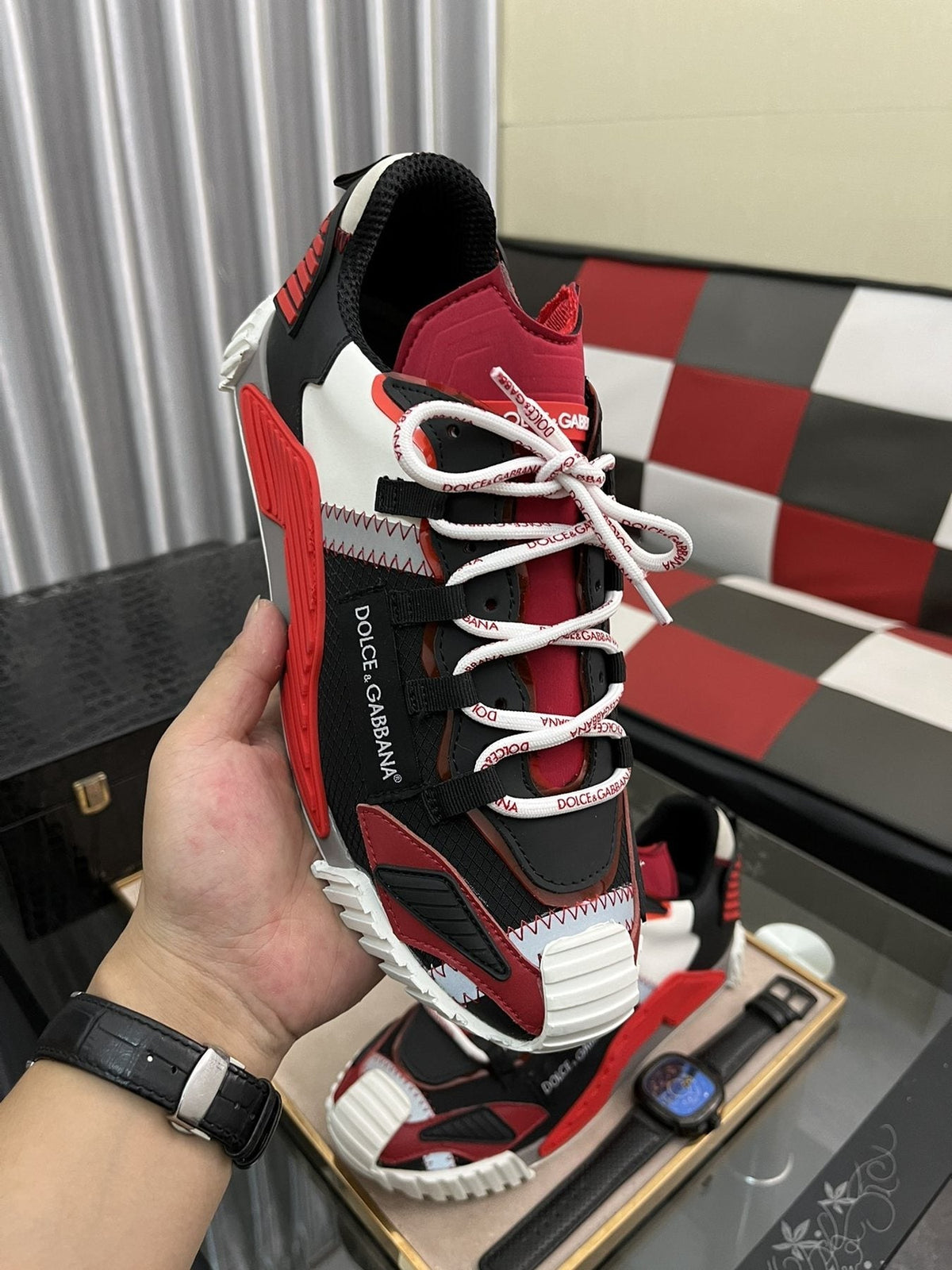 Dolce & Gabbana Men's Black and Red Chunky Sneakers